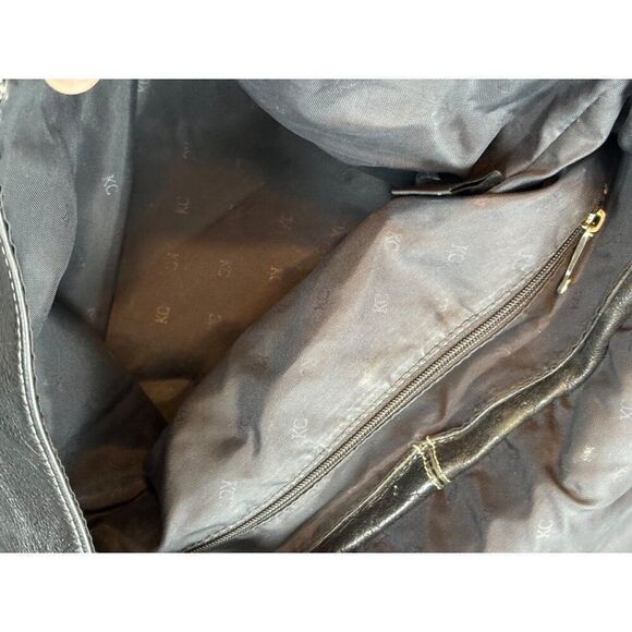 Kenneth Cole Black Leather Messenger Bag - Adjustable Strap - 16" x 12" - Picture 11 of 15